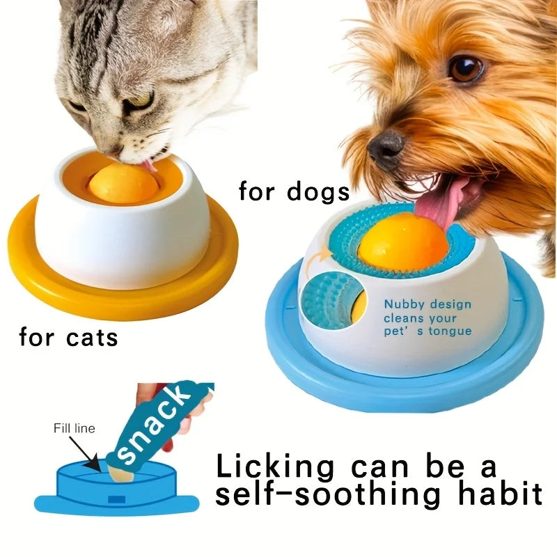 Slow Feeder Lick Mat – Calming Treat Mat for Cats & Dogs